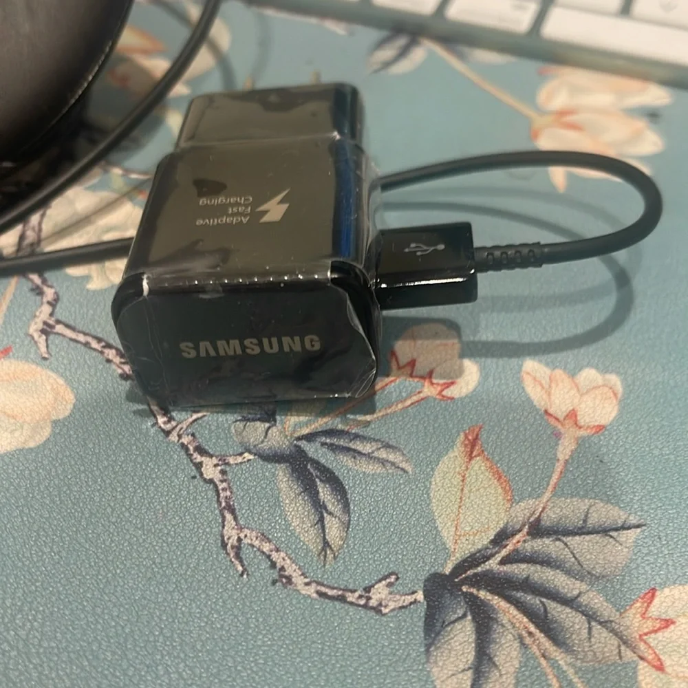 Samsung qi Certified fast charger